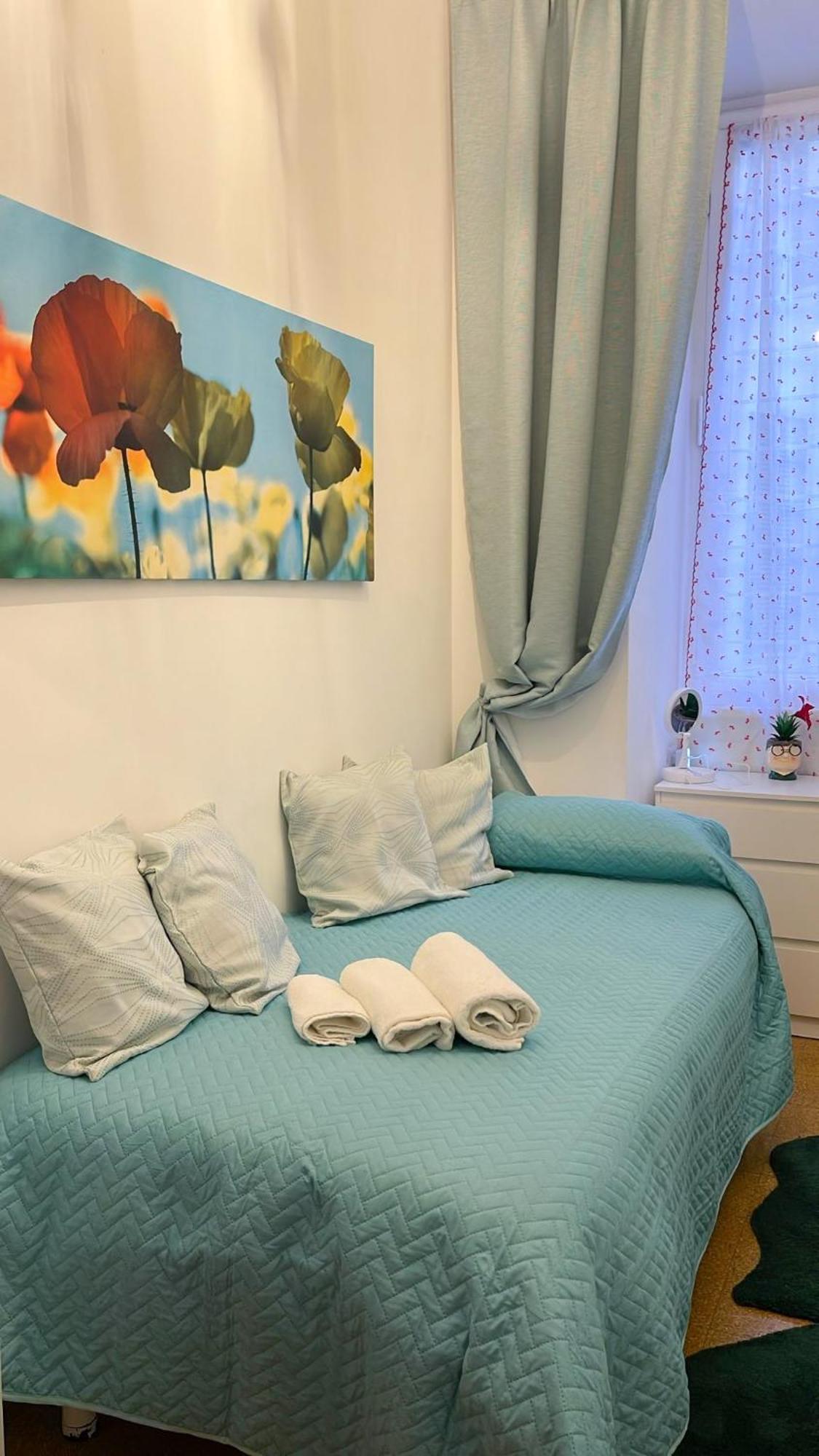 Three Sisters- La Casa Nel Cuore Di Roma Экстерьер фото